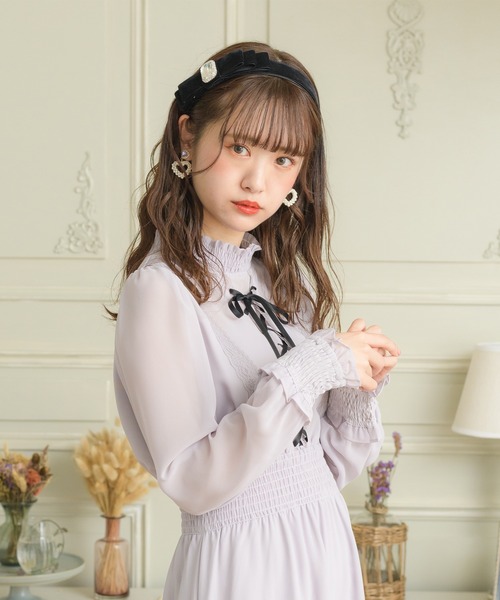 ROJITA（ロジータ）の「ベルベットビジュリボンカチューシャ