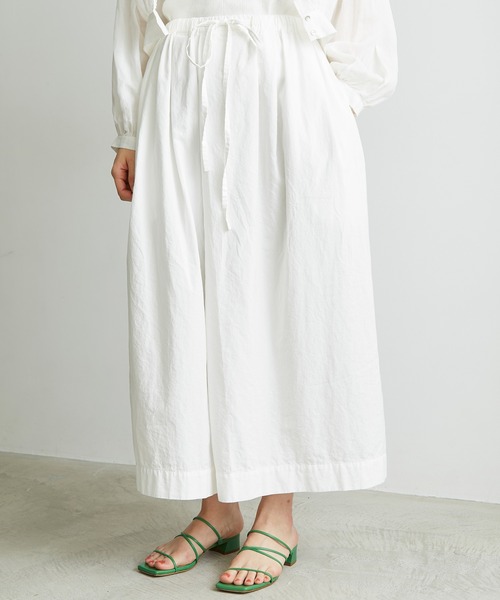 note et silence （ノートエシロンス）の「●FINX100/2ブロード　デカタックスカート（スカート・レディース・ホワイト/ネイビー/ストライプ・FREE）」の4枚目の写真