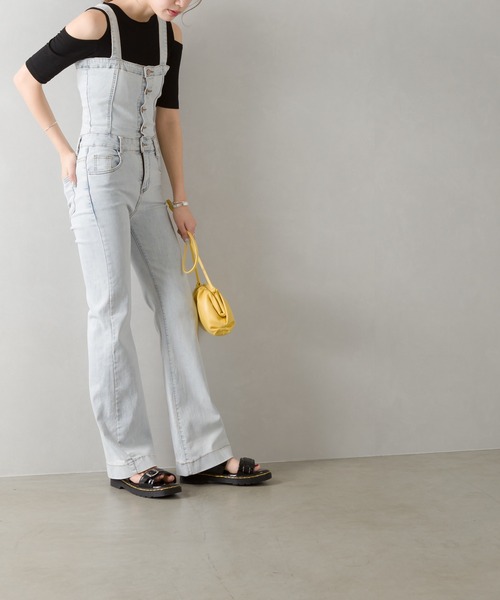 SpRay（スプレイ）の「ストレッチＤＥＮＩＭフレアサロペット（サロペット/オーバーオール・レディース・ライトブルー/ブルー・FREE）」の6枚目の写真