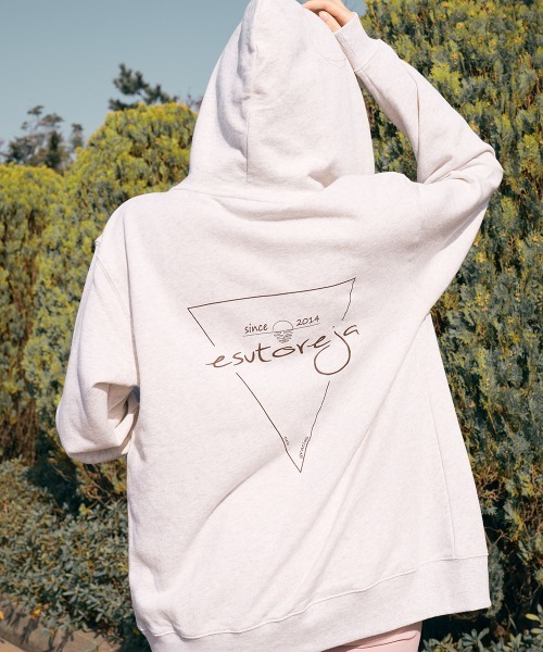 esutoreja（エストレジャ）の「ZOZO限定オリジナルジップパーカー（その他アウター・レディース・オートミール・FREE）」の4枚目の写真