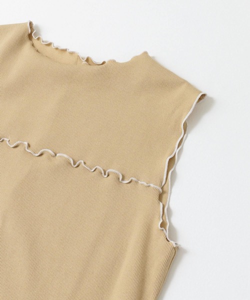 UR Lab.（アーバンリサーチラボ）の「配色メロートップス（Tシャツ/カットソー・レディース・ブラック/モカ/ベージュ・FREE）」の11枚目の写真