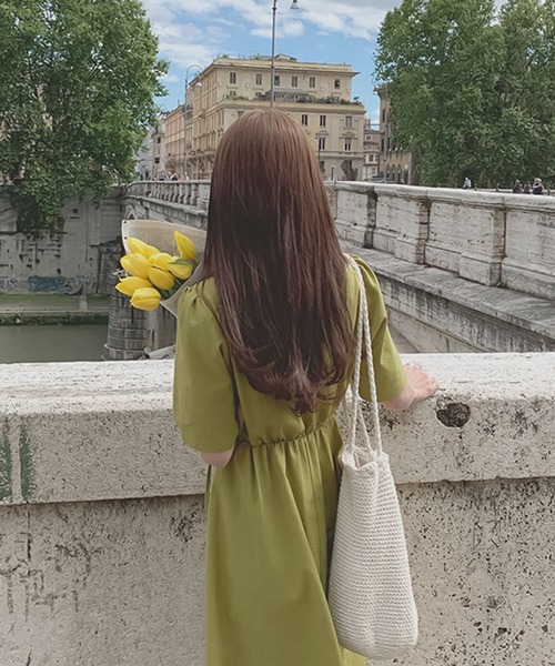 Girly Doll（ガーリードール）の「スクエアネックウエストマークワンピース（ワンピース・レディース・ベージュ/ネイビー/ブルー/グリーン/ブラック/グレイッシュベージュ・FREE）」の19枚目の写真