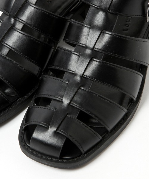 LOWRYS FARM(ローリーズファーム)の「グルカサンダル 948013(サンダル・レディース・オフホワイト/ブラック・MEDIUM/LARGE)」の3枚目の写真