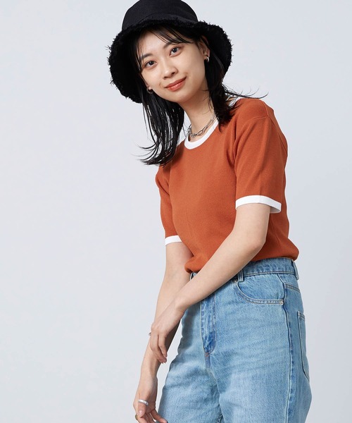 mikke（ミッケ）の「配色半袖ニットプルオーバー（Tシャツ/カットソー・レディース・ネイビー/オフホワイト/オレンジ・FREE）」の16枚目の写真