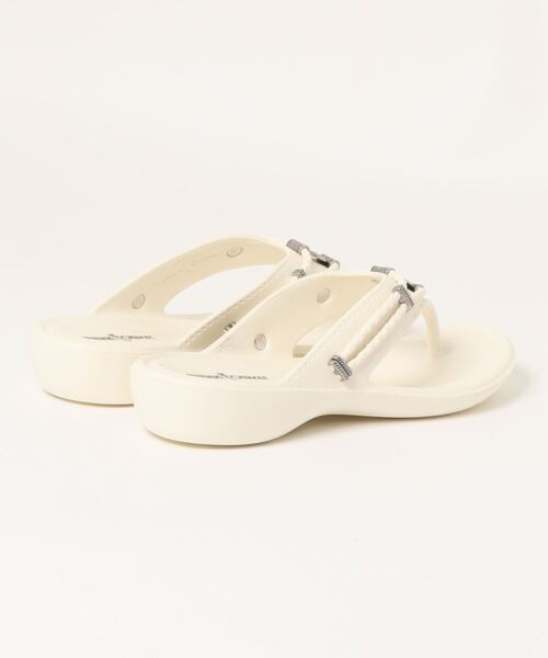 Minnetonka（ミネトンカ）の「【一部店舗限定】【Minnetonka】ミネトンカ SILVER THORNE PRISM（サンダル・レディース・ベージュ/ホワイト/ブラック・25.0cm/24.0cm）」の4枚目の写真