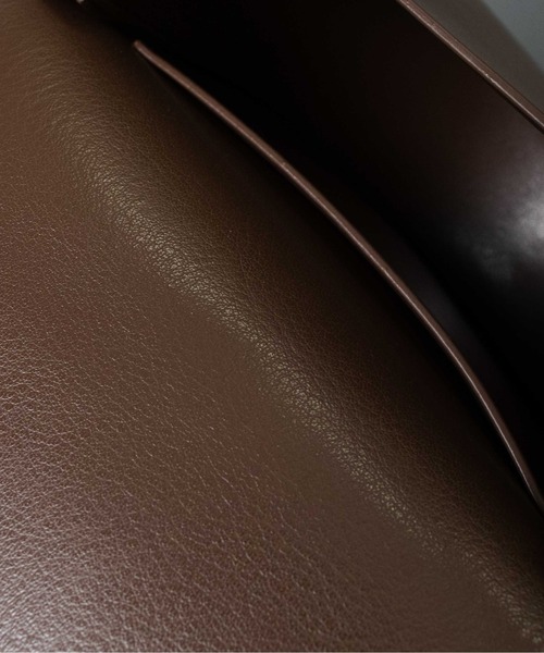 YAHKI（ヤーキ）の「【 YAHKI / ヤーキ 】 W Face Leather Shoulder Bag ダブルフェイスレザーショルダーバッグ（ショルダーバッグ・レディース・ブラック/ブラウン・FREE）」の7枚目の写真