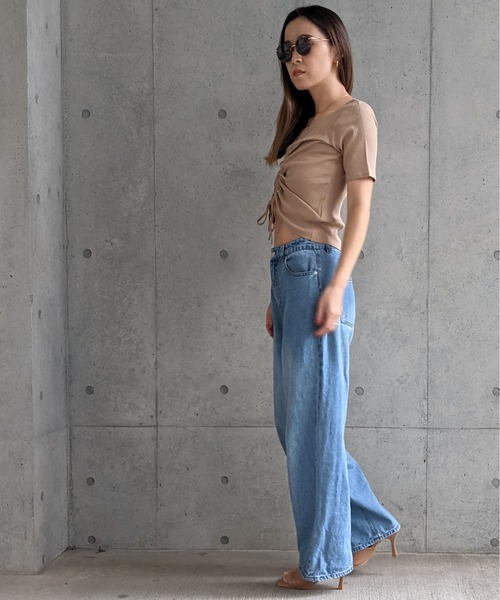 Per sist ence(パーシエンス)の「テレコ キャミソール付き シャーリングカットソー(Tシャツ/カットソー・レディース・ベージュ/モカ/オフホワイト・FREE)」の13枚目の写真