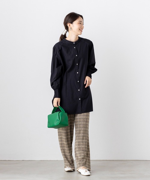 hunch(ハンチ)の「綿100% オーガニックコットンツイル 前後2WAY シャツチュニック(シャツ/ブラウス・レディース・ブラック/ベージュ/オフホワイト・FREE)」の5枚目の写真