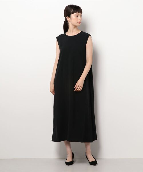 Te chichi TERRASSE（テチチテラス）の「麻調バックリボンワンピース（ワンピース・レディース・ブラック/ブルー/モカ・ﾌﾘ-）」の2枚目の写真