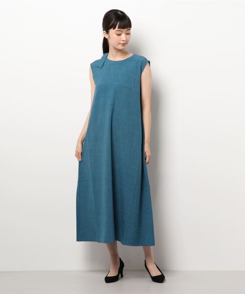 Te chichi TERRASSE（テチチテラス）の「麻調バックリボンワンピース（ワンピース・レディース・ブラック/ブルー/モカ・ﾌﾘ-）」の4枚目の写真