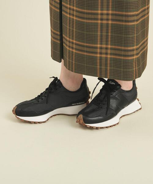 NEW BALANCE（ニューバランス）の「＜New Balance(ニューバランス)＞WS327L/スニーカー ∴¨（スニーカー・レディース・ホワイト/ブラック・22.5cm/23cm/23.5cm/24cm/24.5cm/25cm）」の8枚目の写真