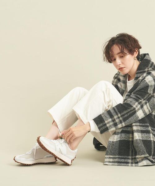 NEW BALANCE（ニューバランス）の「＜New Balance(ニューバランス)＞WS327L/スニーカー ∴¨（スニーカー・レディース・ホワイト/ブラック・22.5cm/23cm/23.5cm/24cm/24.5cm/25cm）」の18枚目の写真