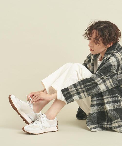 NEW BALANCE（ニューバランス）の「＜New Balance(ニューバランス)＞WS327L/スニーカー ∴¨（スニーカー・レディース・ホワイト/ブラック・22.5cm/23cm/23.5cm/24cm/24.5cm/25cm）」の12枚目の写真