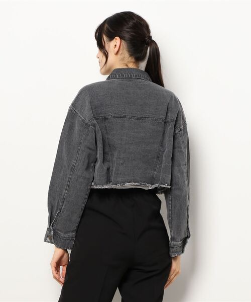 RETRO GIRL（レトロガール）の「ダメージショートGジャン（デニムジャケット・レディース・ブラック/レッド/オフホワイト/ケミカルウォッシュ・FREE）」の8枚目の写真