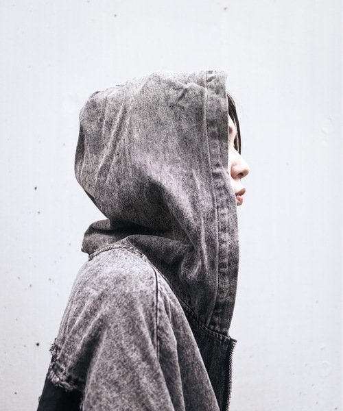 rovtski（ロフトスキー）の「ビッグシルエット デニムアシメフードブルゾン（ブルゾン・レディース・ブラック・FREE）」の21枚目の写真