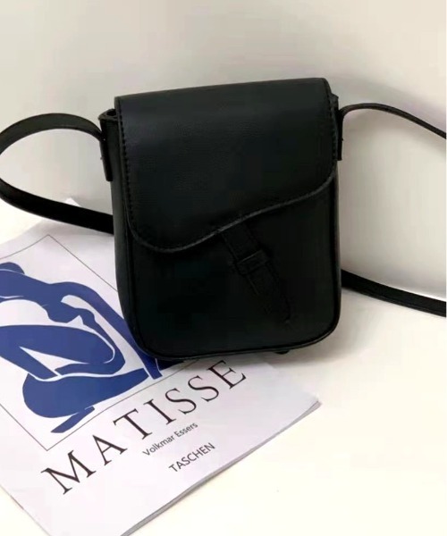 POUTOJOURU（ポートジュール）の「【POUTOJOUR】　クラシックスクエアミニショルダーバッグ　WEB限定（ショルダーバッグ・レディース・ブラック/グレー/モカ/キャメル・FREE）」の2枚目の写真