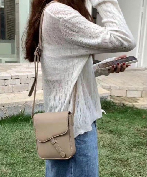 POUTOJOURU（ポートジュール）の「【POUTOJOUR】　クラシックスクエアミニショルダーバッグ　WEB限定（ショルダーバッグ・レディース・ブラック/グレー/モカ/キャメル・FREE）」の7枚目の写真