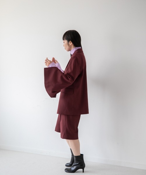 yuw(ユウ)の「TWILL SLIT JACKET 229670(テーラードジャケット・レディース・ネイビー/レッド・FREE)」の9枚目の写真