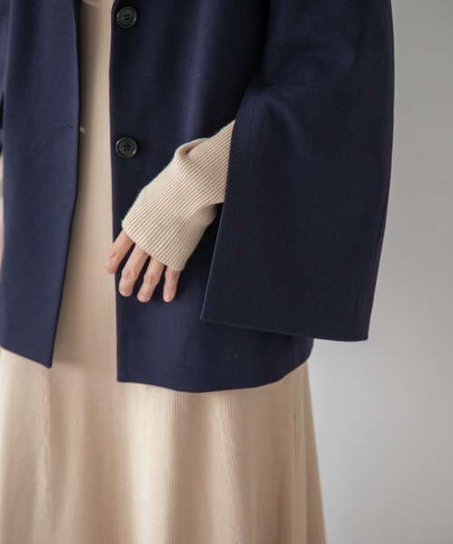 yuw(ユウ)の「TWILL SLIT JACKET 229670(テーラードジャケット・レディース・ネイビー/レッド・FREE)」の11枚目の写真