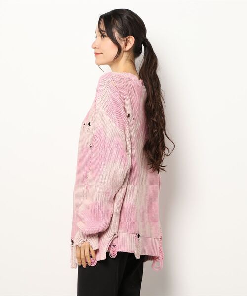 FIG&VIPER（フィグアンドバイパー）の「タイダイダメージBIGニット（ニット/セーター・レディース・ピンク/カーキ/アイボリー・FREE）」の12枚目の写真