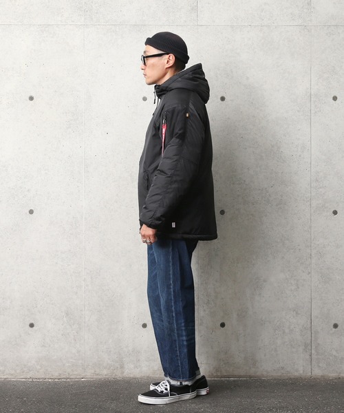 Alpha Industries(アルファインダストリーズ)の「ALPHA アルファ TA1565 THERMOLITE COLD PARKA(サーモライト コールド パーカ)(ダウンジャケット/コート・メンズ・ブラック・XL/L/M)」の22枚目の写真