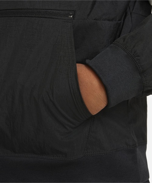 NIKE（ナイキ）の「ナイキ クロスオーバー ジュニア (ボーイズ) バスケットボールジャケット / NIKE（ナイロンジャケット・キッズ・パープル系その他2/ブラック・L/M/S/XS/XL）」の15枚目の写真