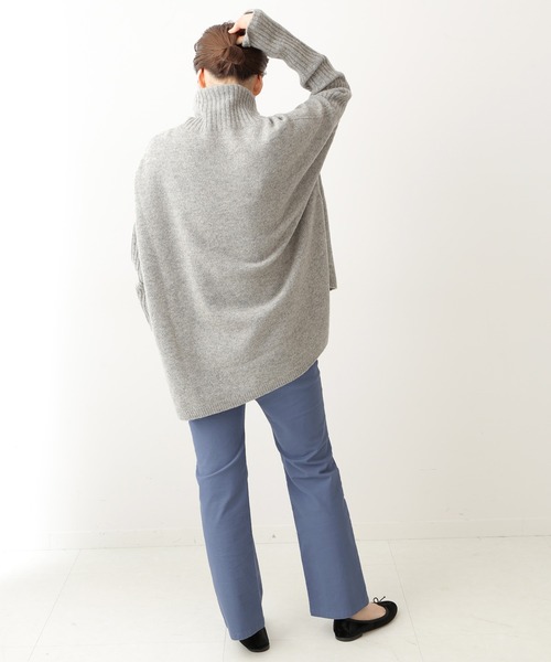 IENA（イエナ）の「モールスキン セミフレアパンツ（その他パンツ・レディース・ネイビー/サックスブルー/アイボリー・40/38/36/34）」の19枚目の写真