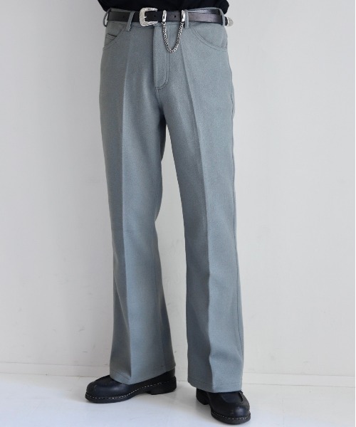 MinoriTY（マイノリティ）の「メルトン セミフレアパンツ Semi-flare Trousers【MinoriTY × WEARISTA Mr.SZK（ミスタースズキ）コラボ】（スラックス・メンズ・ブラック/グレー・M/L）」の9枚目の写真