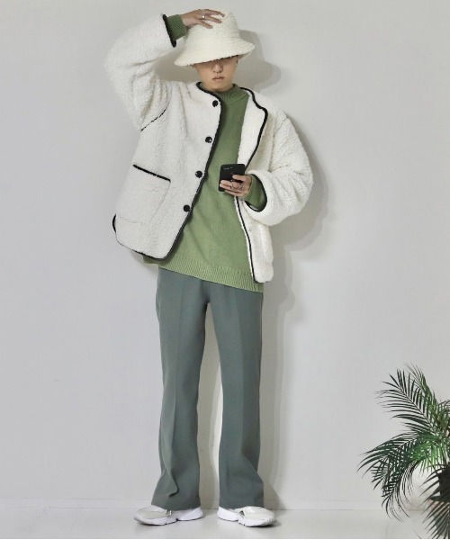 MinoriTY（マイノリティ）の「メルトン セミフレアパンツ Semi-flare Trousers【MinoriTY × WEARISTA Mr.SZK（ミスタースズキ）コラボ】（スラックス・メンズ・ブラック/グレー・M/L）」の13枚目の写真