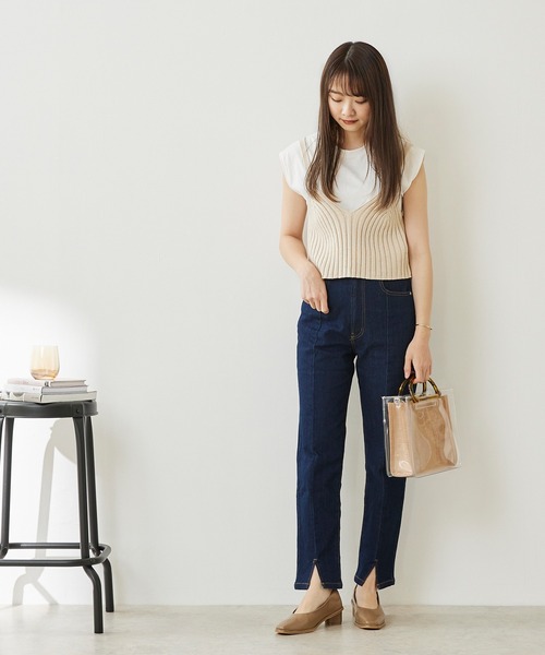 menue（メヌエ）の「スクエアトゥ 変形ヒール パンプス（パンプス・レディース・アイボリー/ブラック/グレイッシュベージュ・21.5cm/22.0cm/22.5cm/23.0cm/23.5cm/24.0cm/24.5cm/25.0cm/25.5cm/26.0cm）」の13枚目の写真