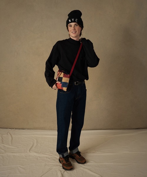 Levi's(リーバイス)の「Levi's(R) RED パッチワーク クロスボディーバッグ(ボディバッグ/ウエストポーチ・メンズ・マルチ・OS)」の2枚目の写真