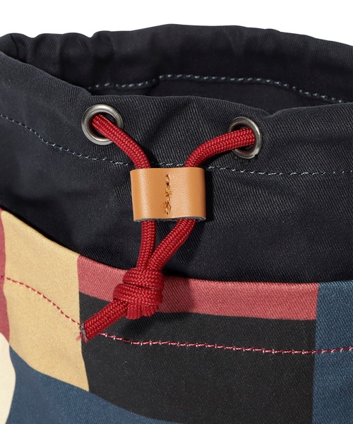 Levi's(リーバイス)の「Levi's(R) RED パッチワーク クロスボディーバッグ(ボディバッグ/ウエストポーチ・メンズ・マルチ・OS)」の12枚目の写真