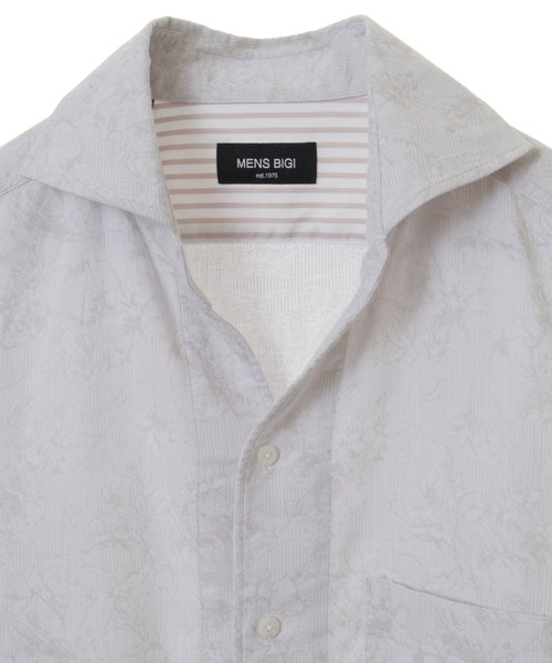 MEN'S BIGI（メンズビギ）の「フラワージャガードカッタウェイシャツ（シャツ/ブラウス・メンズ・ネイビー/ホワイト/ピンク・01/02/03/04）」の21枚目の写真