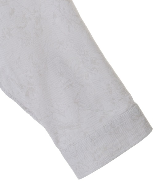 MEN'S BIGI（メンズビギ）の「フラワージャガードカッタウェイシャツ（シャツ/ブラウス・メンズ・ネイビー/ホワイト/ピンク・01/02/03/04）」の16枚目の写真