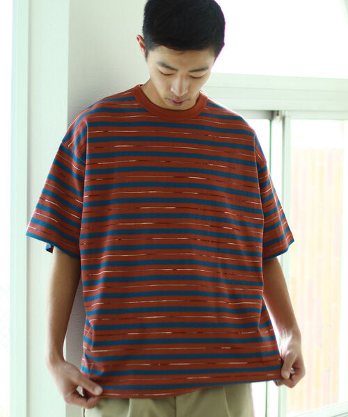 BEAMS（ビームス）の「BEAMS / カスリ ボーダー Tシャツ（Tシャツ/カットソー・メンズ・サックスブルー/ブラウン・X-LARGE/LARGE/MEDIUM/SMALL）」の7枚目の写真