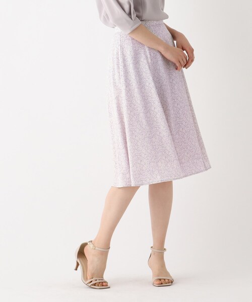 index(インデックス)の「◆パイピングフラワーフレアスカート【WEB限定サイズ】(スカート・レディース・グリーン系その他2/ホワイト系3/ライトパープル・40/38/36/42)」の3枚目の写真