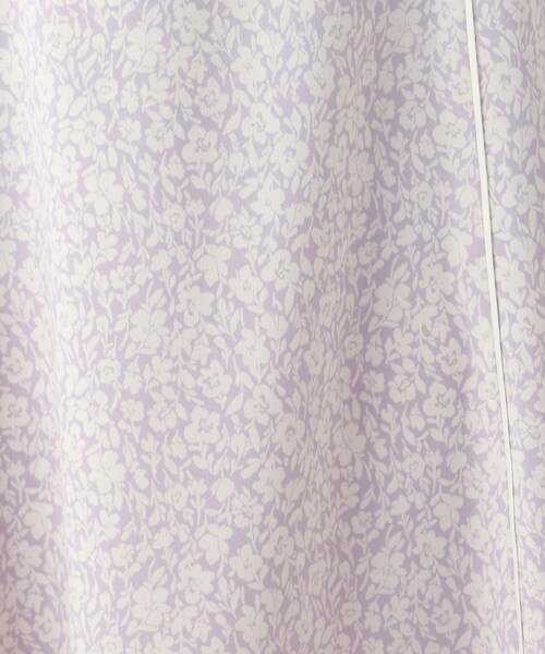 index(インデックス)の「◆パイピングフラワーフレアスカート【WEB限定サイズ】(スカート・レディース・グリーン系その他2/ホワイト系3/ライトパープル・40/38/36/42)」の11枚目の写真