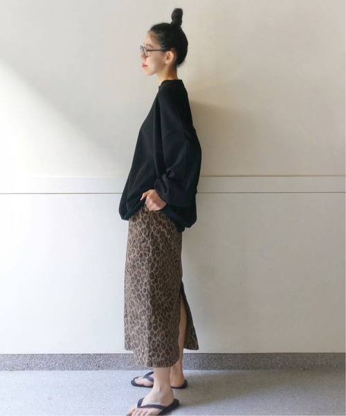 JOURNAL STANDARD LUXE（ジャーナルスタンダード　ラックス）の「ヴィンテージジャージークルーネックパフプルオーバー（Tシャツ/カットソー・レディース・ホワイト/ブラック/グレー・FREE）」の22枚目の写真