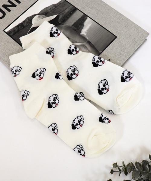 emesuelee（エメスーリー）の「アニマルフェイスソックス レディース ショート 犬（ソックス/靴下・レディース・ブラウン/カーキ/ピンク/ブルー/アイボリー/ホワイト/ブラック/グリーン/レッド/キャメル・フリー）」の16枚目の写真