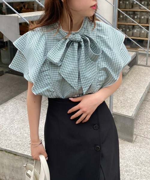one after another NICE CLAUP(ワンアフターアナザーナイスクラップ)の「2wayボウタイブラウス(シャツ/ブラウス・レディース・ブラック/ピンクベージュ/グリーン系その他/オフホワイト・FREE)」の3枚目の写真