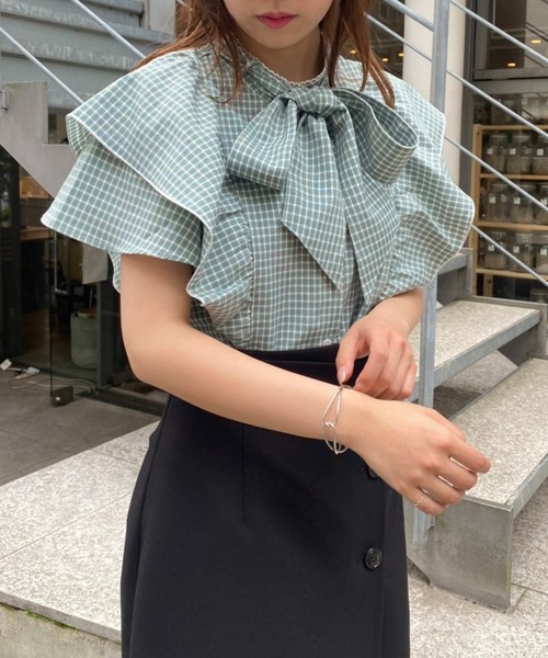 one after another NICE CLAUP(ワンアフターアナザーナイスクラップ)の「2wayボウタイブラウス(シャツ/ブラウス・レディース・ブラック/ピンクベージュ/グリーン系その他/オフホワイト・FREE)」の20枚目の写真