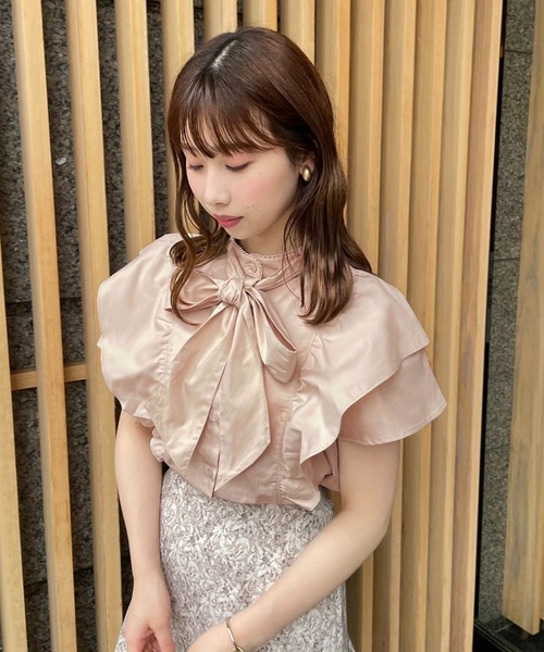one after another NICE CLAUP(ワンアフターアナザーナイスクラップ)の「2wayボウタイブラウス(シャツ/ブラウス・レディース・ブラック/ピンクベージュ/グリーン系その他/オフホワイト・FREE)」の13枚目の写真