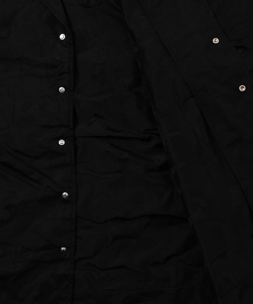 Feng Chen Wang（フェン・チェン・ワン）の「CAMOUFLAGE IMPRINT SHIRT（シャツ/ブラウス・メンズ・ブラック・S/M）」の6枚目の写真