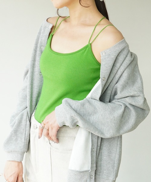 IAMUSE(アイアミューズ)の「【IAMUSE】バッククロスカップインキャミソール S0678(キャミソール・レディース・グリーン/ブラック/オフホワイト/ベージュ・FREE)」の4枚目の写真