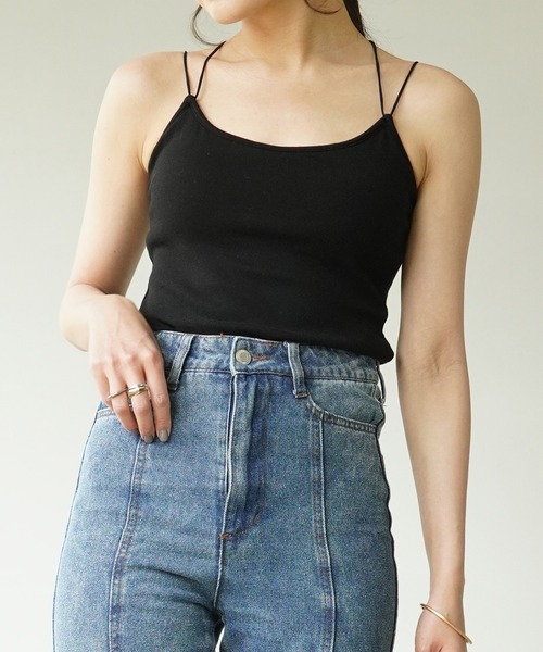 IAMUSE(アイアミューズ)の「【IAMUSE】バッククロスカップインキャミソール S0678(キャミソール・レディース・グリーン/ブラック/オフホワイト/ベージュ・FREE)」の1枚目の写真