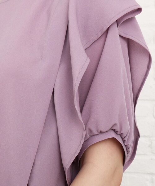 Cutie Blonde（キューティーブロンド）の「◆【プチプラ】肩フリルブラウス（シャツ/ブラウス・レディース・ブラック/オフホワイト/ライトパープル・01/02/03）」の8枚目の写真