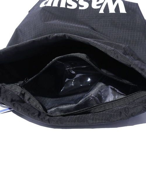 ROOPTOKYO（ループトウキョウ）の「Wassup House/ワサップハウス GYM BAG ナップサック（バックパック/リュック・メンズ・ブルー/ブラック・FREE）」の10枚目の写真