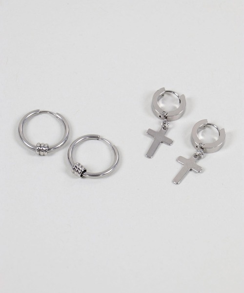 SPINNS(スピンズ)の「メタルミニフープピアス(ピアス(両耳用)・レディース・A/B/C/D・ONESIZE)」の6枚目の写真