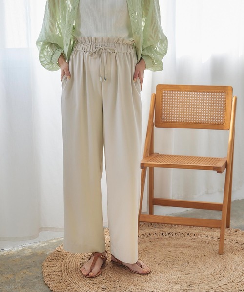 titivate(ティティベイト)の「リラックスハイウエストパンツ(その他パンツ・レディース・ブルーグリーン/オレンジ/ブラウン/ネイビー/イエロー系その他/ピンク/アイボリー/ブラック/グリーン・S/M/L)」の2枚目の写真