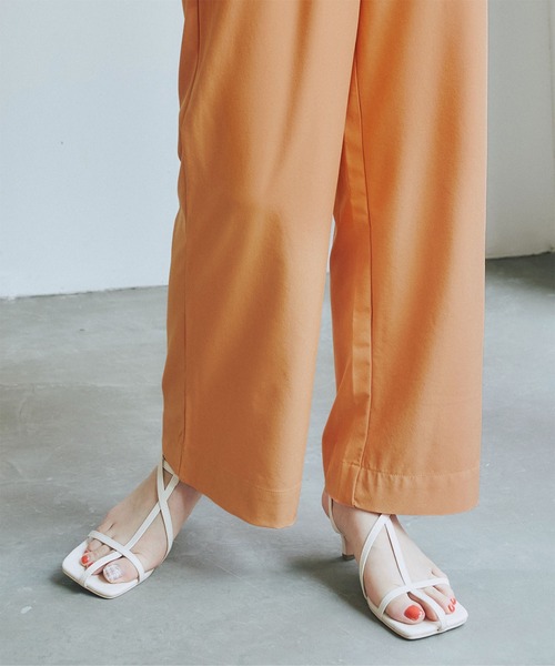 titivate(ティティベイト)の「リラックスハイウエストパンツ(その他パンツ・レディース・ブルーグリーン/オレンジ/ブラウン/ネイビー/イエロー系その他/ピンク/アイボリー/ブラック/グリーン・S/M/L)」の22枚目の写真